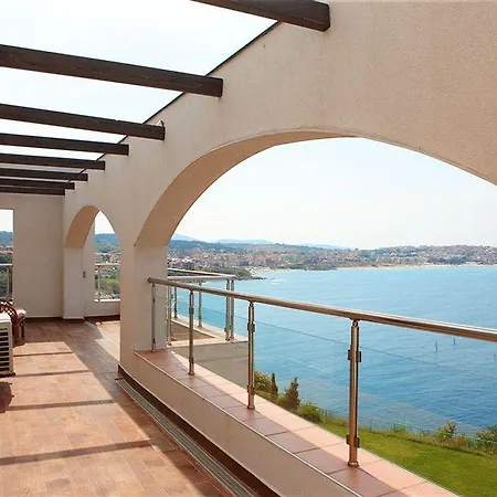 Ofir Hotell 4*