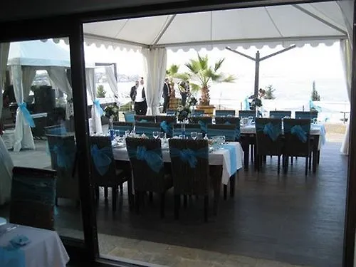 Hotell Ofir 4*